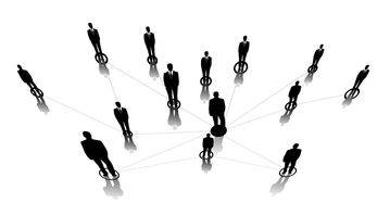 九游体育网站-国足后场解围方式与失误风险评估，国足后卫放弃回追视频